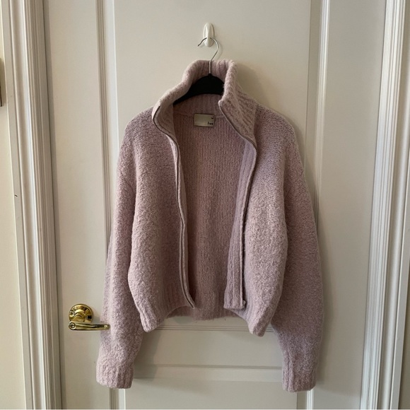 ARITZIA Wilfred Free Marilyn Sweater - Picture 2 of 4